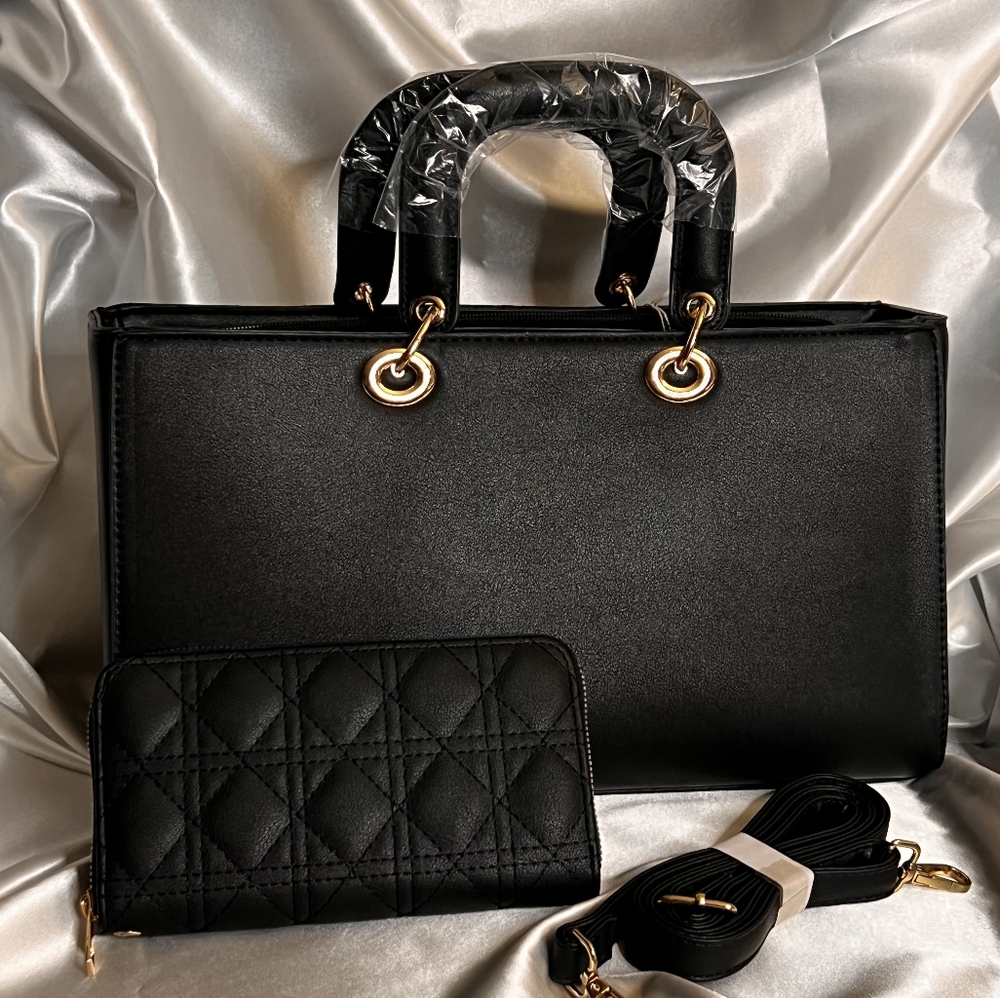 Elegant Luxury Inspired Black Quilted Handbag Set - Picture 2 of 2